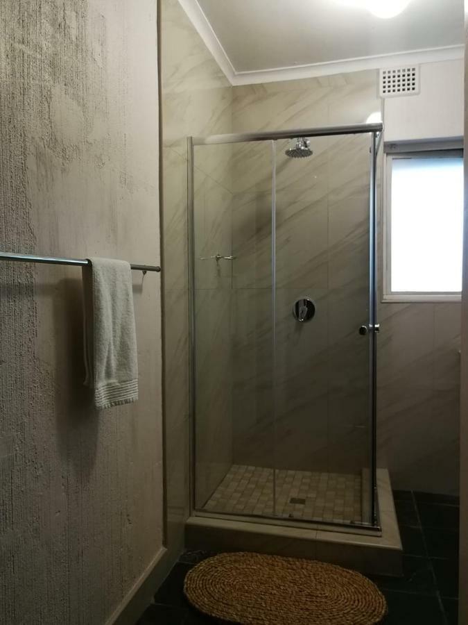 Emangunini Guest House 理查兹湾 外观 照片
