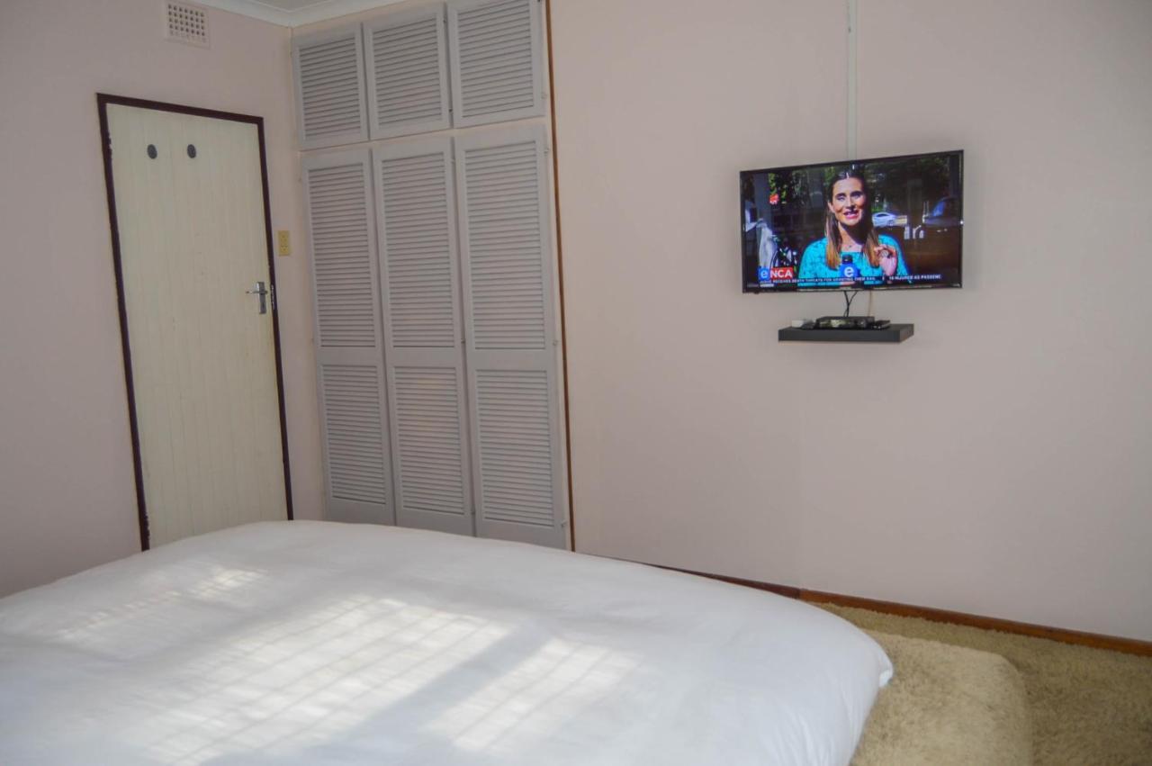 Emangunini Guest House 理查兹湾 外观 照片